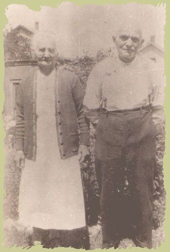Elizabeth & Leo Frey